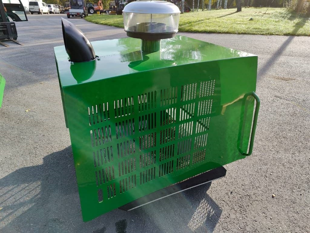 John Deere Hoods For D-serie machines - Hood for Agricultural machinery: picture 5 John Deere Hoods For D-serie machines - Hood for Agricultural machinery: picture 5