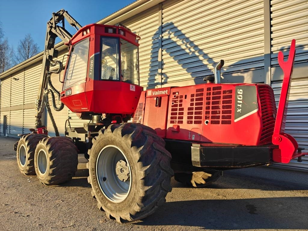 Valmet 901TX - Forestry harvester: picture 2 Valmet 901TX - Forestry harvester: picture 2