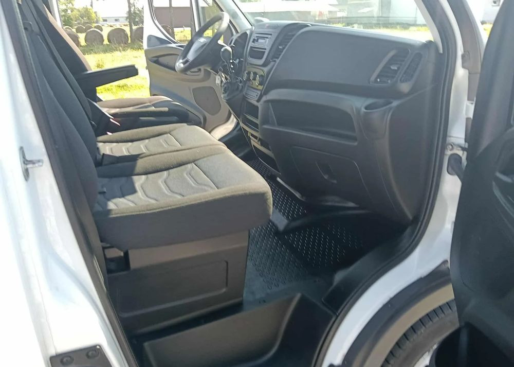 Iveco DAILY 35C14, 35C13, 35C12 - Tipper van: picture 3 Iveco DAILY 35C14, 35C13, 35C12 - Tipper van: picture 3