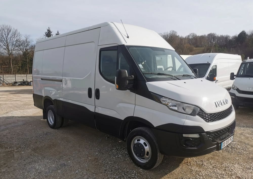 Panel van Iveco 35C13 Daily L3H2 bliźniak Klima 2.3-130KM 6-biegów Hak podwójne koła 35-130  L4H2: picture 7