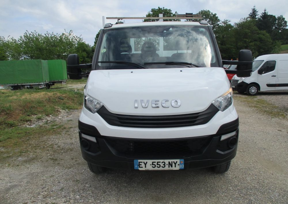 Leasing of  Iveco Daily 3.0 na bliźniaku 70C18 skrzynia, laweta, rama, HDS, 70-180 kiper Iveco Daily 3.0 na bliźniaku 70C18 skrzynia, laweta, rama, HDS, 70-180 kiper: picture 9 Leasing of  Iveco Daily 3.0 na bliźniaku 70C18 skrzynia, laweta, rama, HDS, 70-180 kiper Iveco Daily 3.0 na bliźniaku 70C18 skrzynia, laweta, rama, HDS, 70-180 kiper: picture 9
