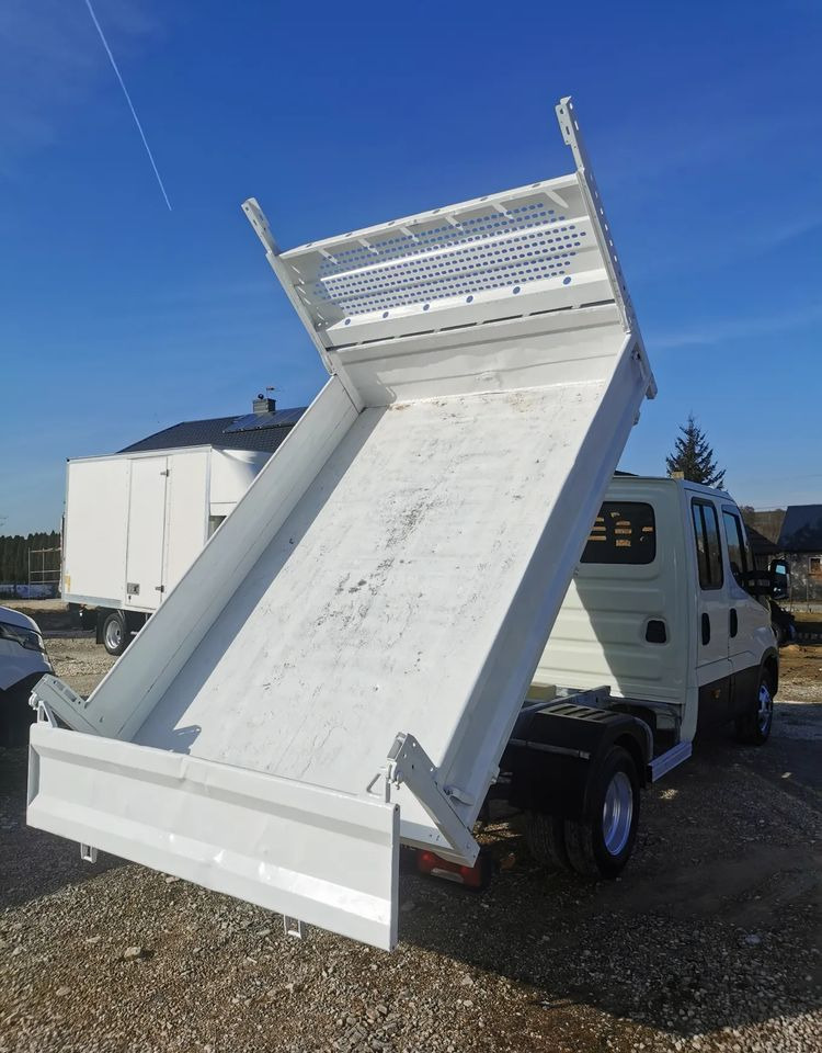 Iveco Daily 35C12 Brygadówka wywrotka 35-120 kiper doka Dubel klimatyzacja - Tipper van: picture 5 Iveco Daily 35C12 Brygadówka wywrotka 35-120 kiper doka Dubel klimatyzacja - Tipper van: picture 5