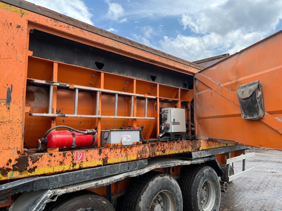 Doppstadt DW 3060 F BJ 2016 einer der letzten Büffel - Industrial waste shredder: picture 4 Doppstadt DW 3060 F BJ 2016 einer der letzten Büffel - Industrial waste shredder: picture 4