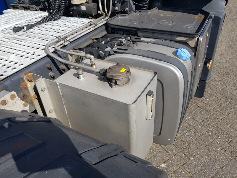 Tractor unit Volvo FM 410 6x2 ADR EX/II EX/III FL OX AT Hydrauliek: picture 8