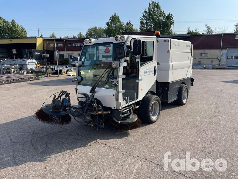 Bucher CityCat 2020 - Road sweeper: picture 1 Bucher CityCat 2020 - Road sweeper: picture 1