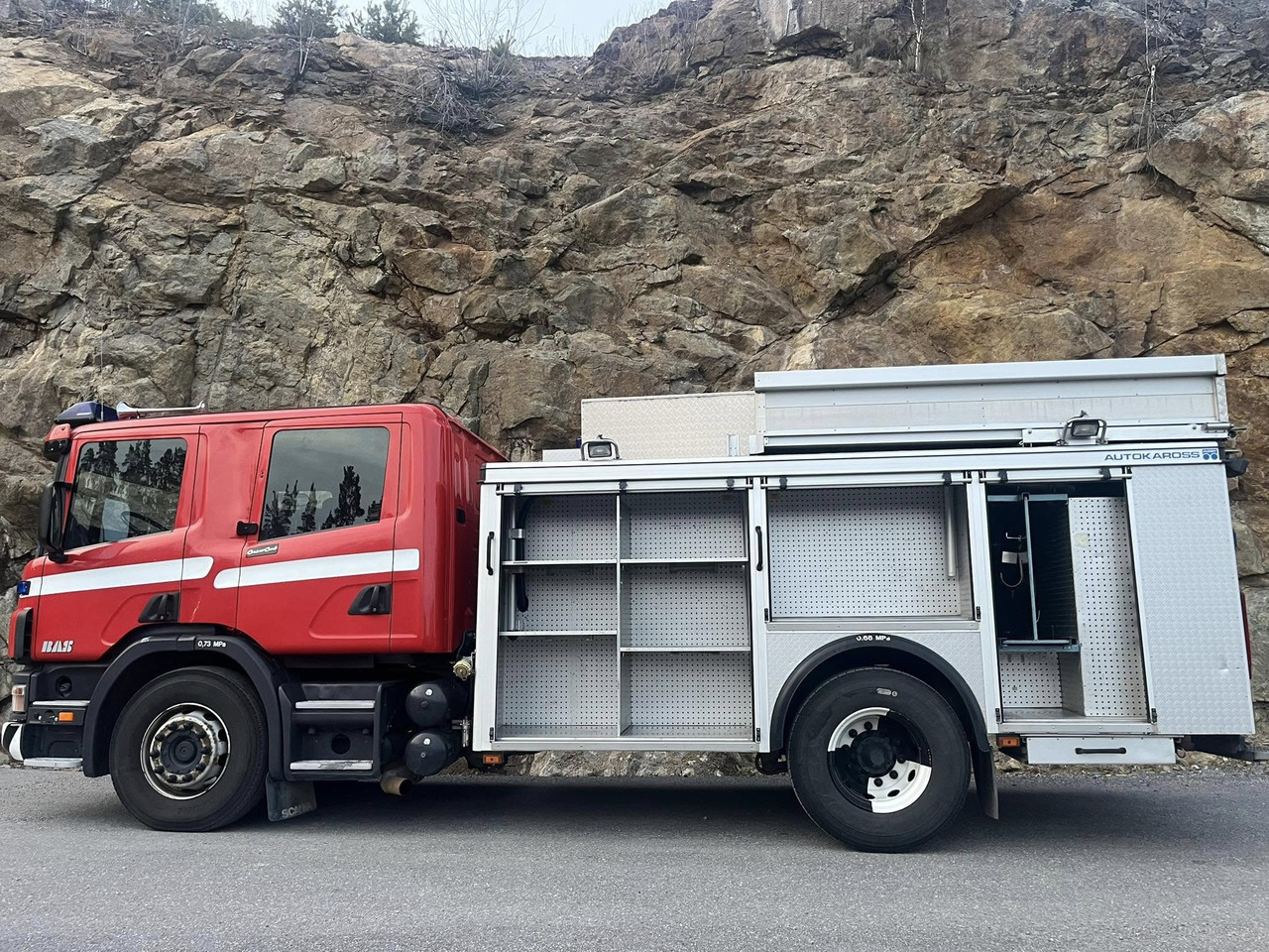 Scania P94GB 4x2 NA 310 - fire engine - RESERVERAD !! - Fire truck: picture 3 Scania P94GB 4x2 NA 310 - fire engine - RESERVERAD !! - Fire truck: picture 3