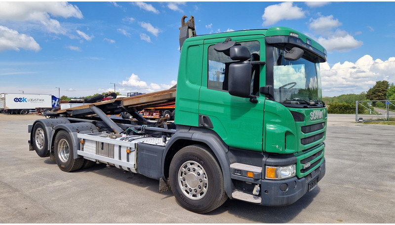 Scania P450 6x2*4 - Hook lift truck: picture 2 Scania P450 6x2*4 - Hook lift truck: picture 2