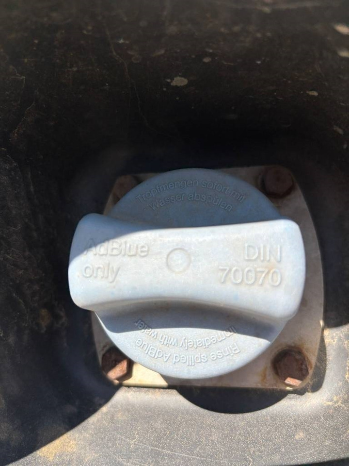 Articulated dumper Bell B 30 E: picture 28