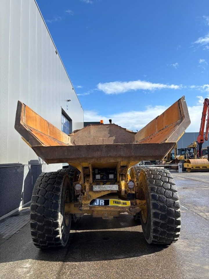 CAT 730 C2 (Tailgate) - Articulated dumper: picture 4 CAT 730 C2 (Tailgate) - Articulated dumper: picture 4
