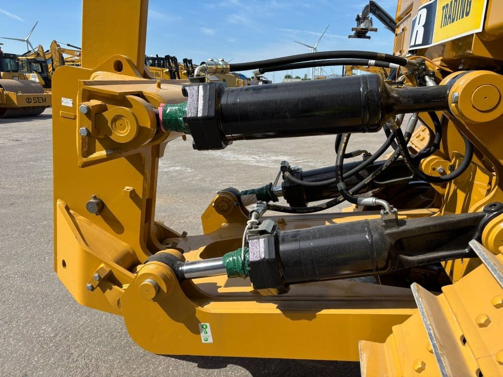 New Bulldozer CAT D 8 - D 8 GC - D 8 T - D 8 R: picture 16