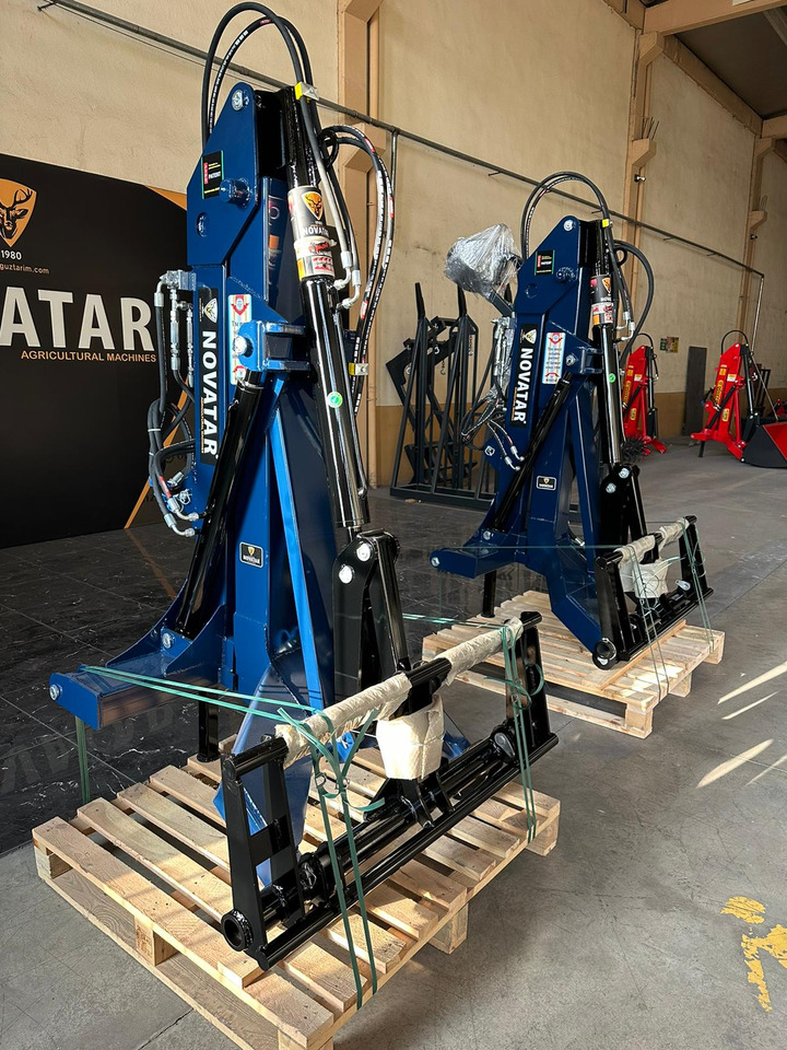 Novatar Tractor Rear Loader - Farm tractor: picture 5 Novatar Tractor Rear Loader - Farm tractor: picture 5