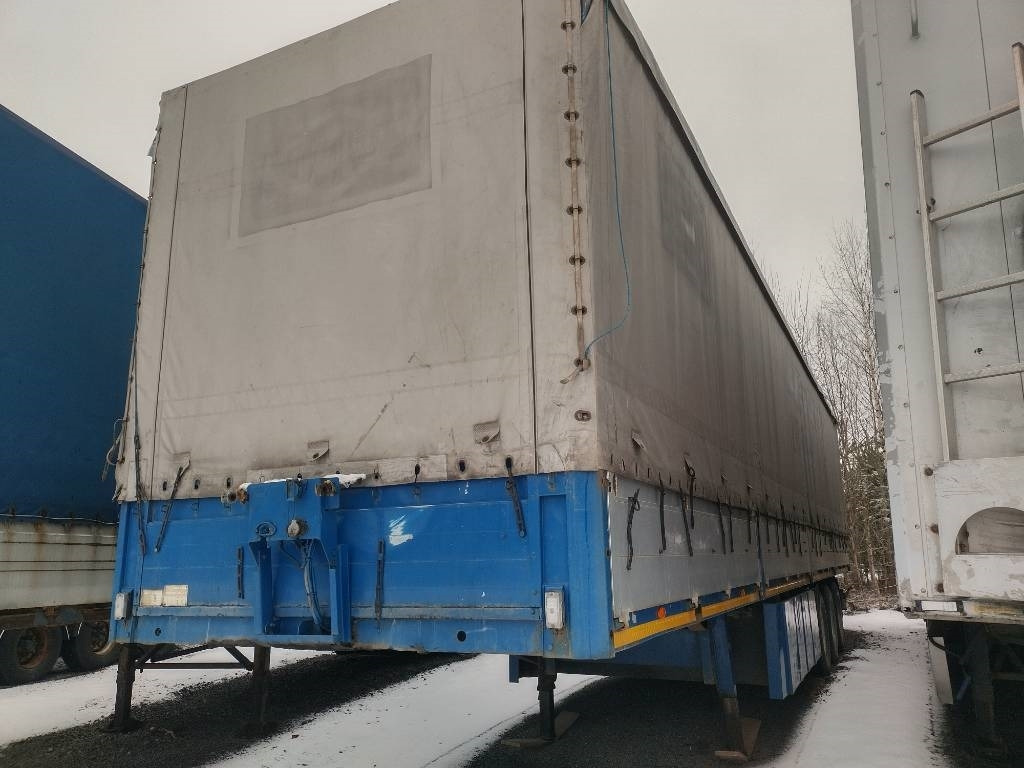 Kögel liukusivut,alukaidat,liukukatto - Curtainsider semi-trailer: picture 4 Kögel liukusivut,alukaidat,liukukatto - Curtainsider semi-trailer: picture 4