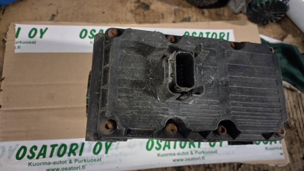 Volvo ELC venttiililohko FH4  - Frame/ Chassis for Truck: picture 1 Volvo ELC venttiililohko FH4  - Frame/ Chassis for Truck: picture 1
