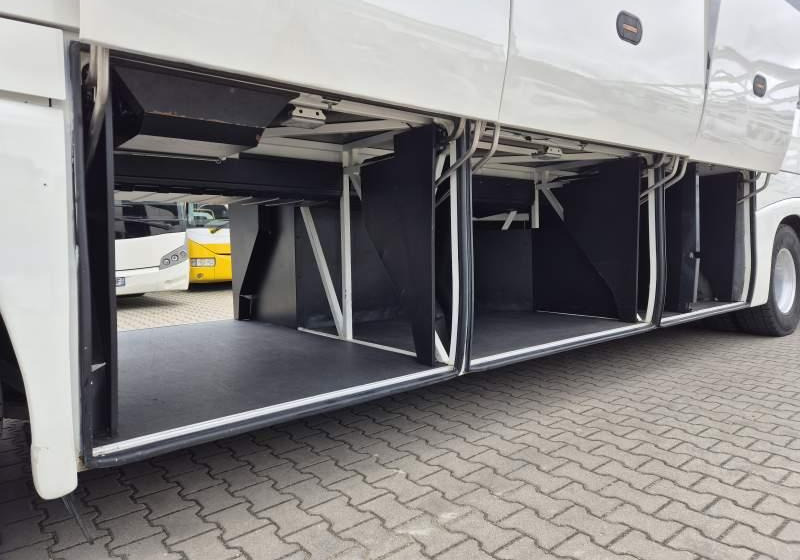 Irisbus MAGELYS HD / SPROWADZONY / EURO 5 / AUTOMAT - Coach: picture 5 Irisbus MAGELYS HD / SPROWADZONY / EURO 5 / AUTOMAT - Coach: picture 5