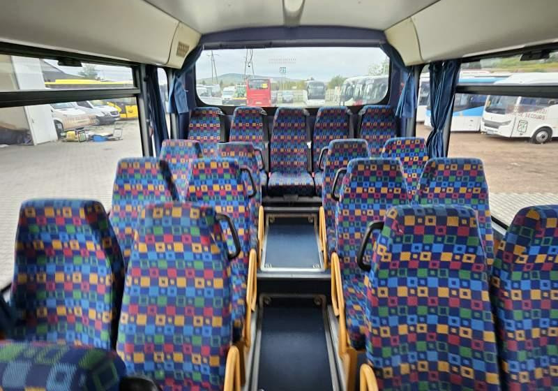 Suburban bus Irisbus RECREO / SPROWADZONE / MANUAL / WEBASTO: picture 9