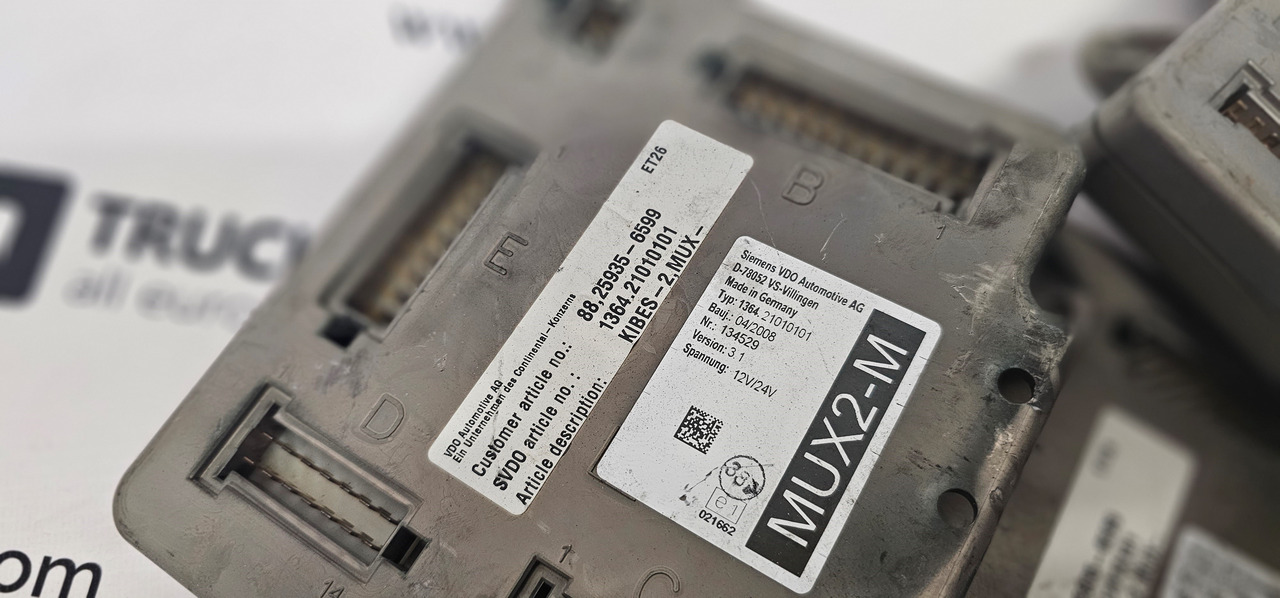 SCANIA SCANIA T, P, G, R, L, S, MUX2-M control unit, MUX2 - M, Ecu Scania F K N-Series Coach Trucks, SOLARIS, NOS Continental Automotive Multiplex Node MUX2-B D-78052, Multiplex MUX2-M VDO Siemens Truck Coac - ECU for Truck: picture 3 SCANIA SCANIA T, P, G, R, L, S, MUX2-M control unit, MUX2 - M, Ecu Scania F K N-Series Coach Trucks, SOLARIS, NOS Continental Automotive Multiplex Node MUX2-B D-78052, Multiplex MUX2-M VDO Siemens Truck Coac - ECU for Truck: picture 3