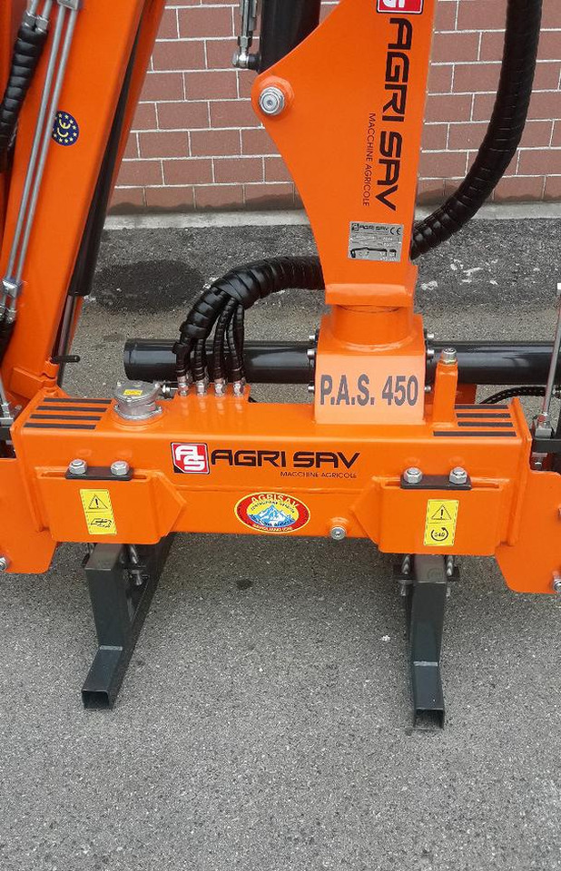 Gru - caricatore forestale PAS450 da rimorchio - Loader crane for Forestry equipment: picture 4 Gru - caricatore forestale PAS450 da rimorchio - Loader crane for Forestry equipment: picture 4