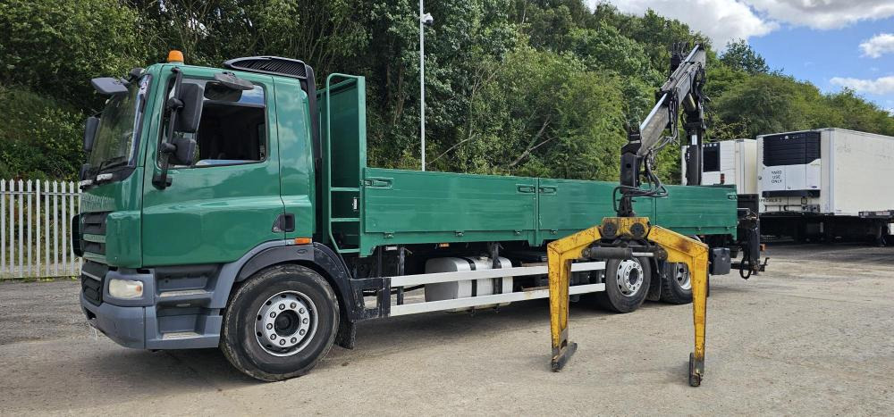 Dropside/ Flatbed truck, Crane truck Daf cf 310 Cf 310 brick crane: picture 9