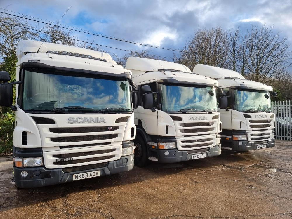 Scania P360 - Tractor unit: picture 1 Scania P360 - Tractor unit: picture 1