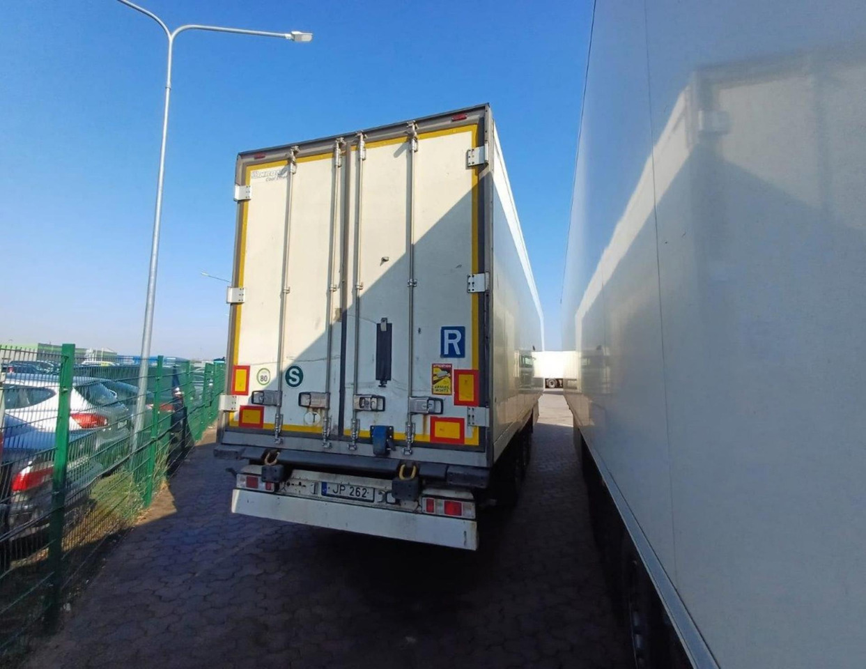 2018 Krone SDR Double Deck Cool Liner FP60 ThermoKing SLXi 300 Lifting Axle - Refrigerator semi-trailer: picture 4 2018 Krone SDR Double Deck Cool Liner FP60 ThermoKing SLXi 300 Lifting Axle - Refrigerator semi-trailer: picture 4