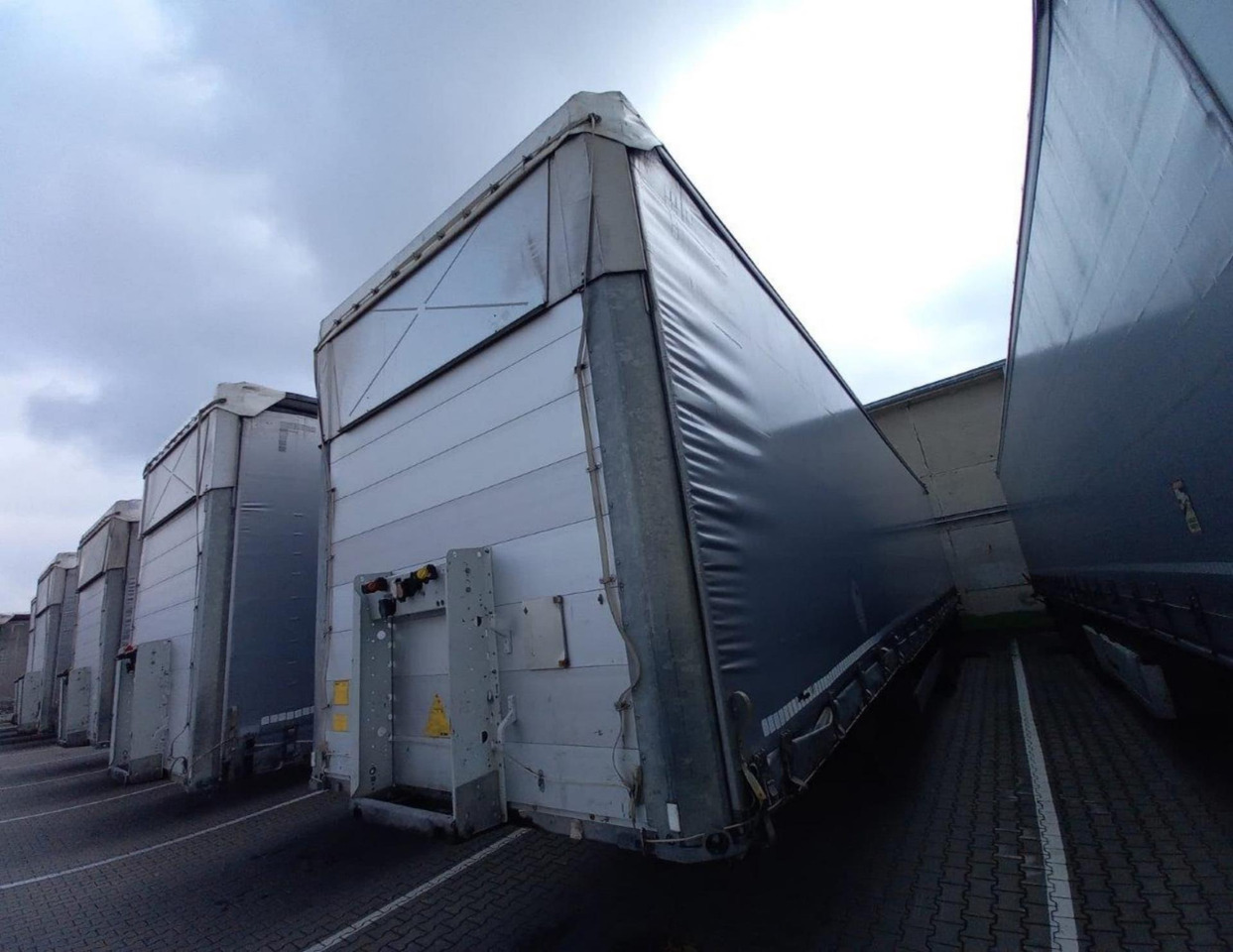 2021 Schmitz Cargobull SCS24/L Varios - Curtainsider semi-trailer: picture 5 2021 Schmitz Cargobull SCS24/L Varios - Curtainsider semi-trailer: picture 5
