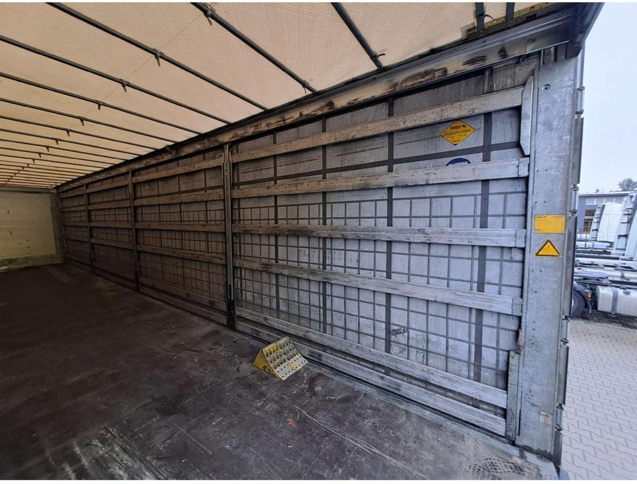 2021 Schmitz Cargobull SCS24/L Varios - Curtainsider semi-trailer: picture 4 2021 Schmitz Cargobull SCS24/L Varios - Curtainsider semi-trailer: picture 4