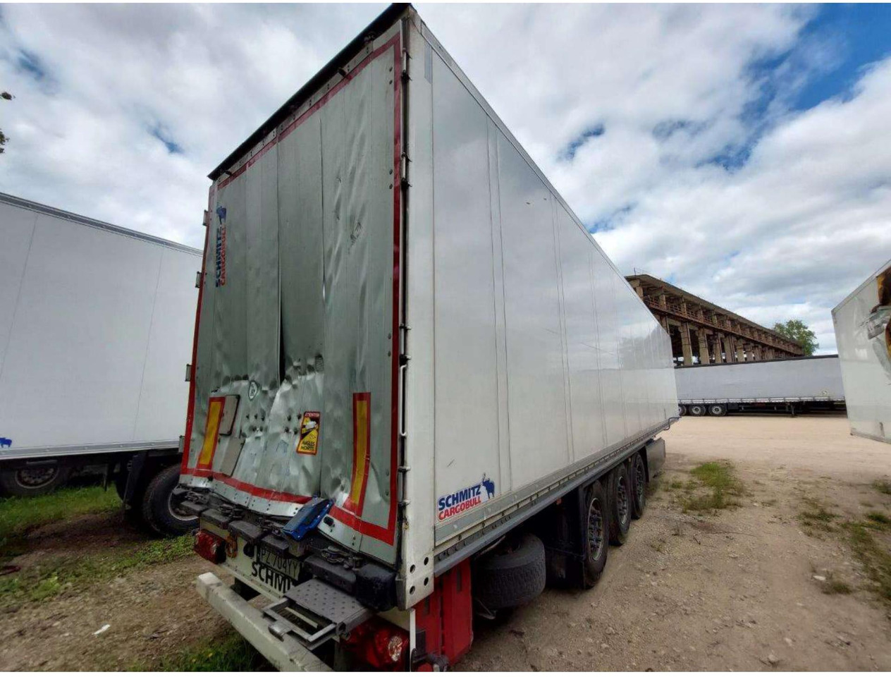 2021 Schmitz Cargobull SKO FP 25 Lifting axle - Refrigerator semi-trailer: picture 4 2021 Schmitz Cargobull SKO FP 25 Lifting axle - Refrigerator semi-trailer: picture 4