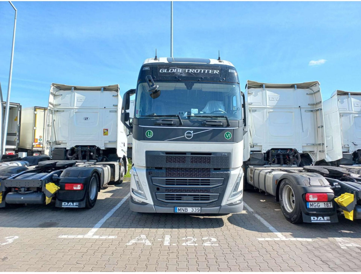 2023 Volvo FH 460 Globetrotter XL i-Save - Tractor unit: picture 1 2023 Volvo FH 460 Globetrotter XL i-Save - Tractor unit: picture 1