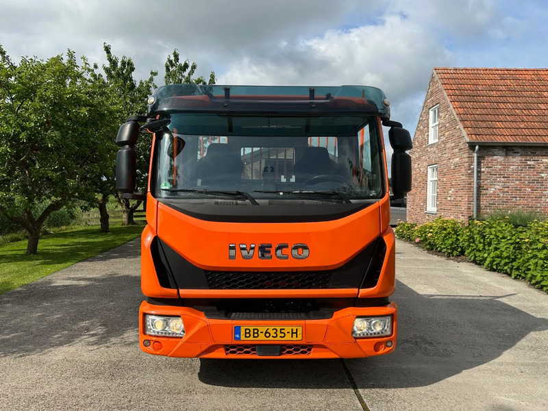 Iveco EuroCargo 80 -160L / EURO 6 / WINCH / ALU RAMPS / LOW KM! / NEW APK - Autotransporter truck: picture 2 Iveco EuroCargo 80 -160L / EURO 6 / WINCH / ALU RAMPS / LOW KM! / NEW APK - Autotransporter truck: picture 2