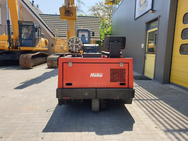 Hako Jonas 1700 - Road sweeper: picture 4 Hako Jonas 1700 - Road sweeper: picture 4