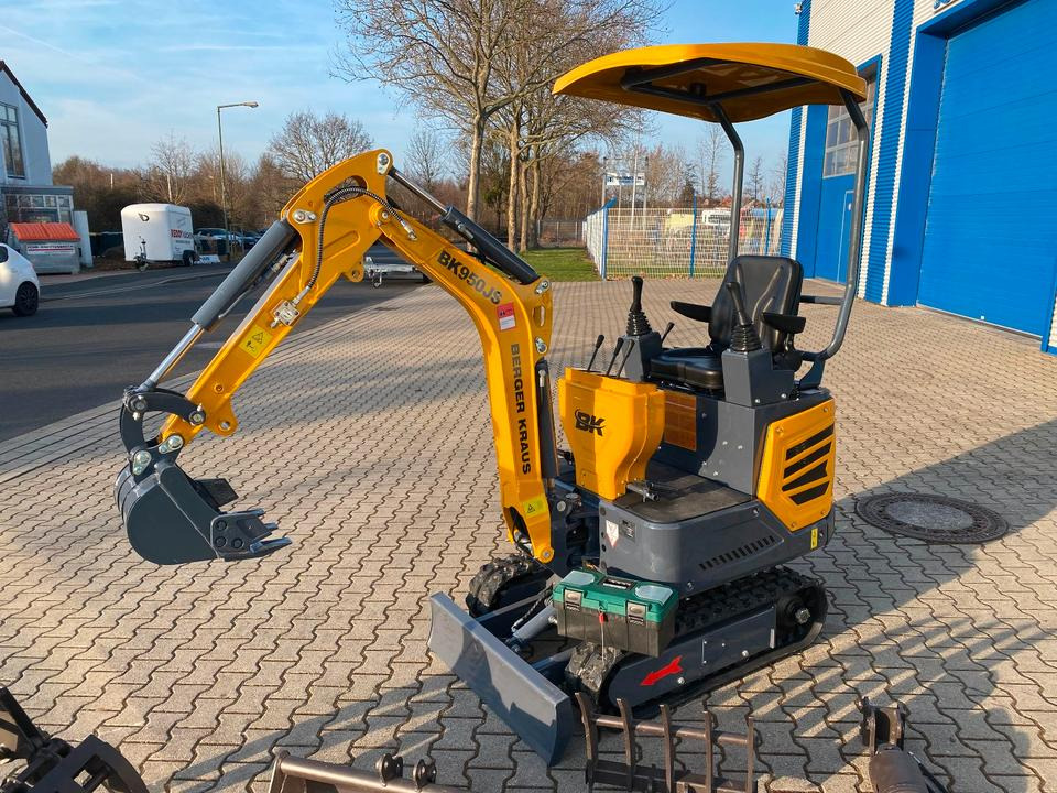 Minibagger BK950JS + Zubehör *INKL.19% MWST*BERGER KRAUS*JOYSTICK*SOFORT!* - Mini excavator: picture 4 Minibagger BK950JS + Zubehör *INKL.19% MWST*BERGER KRAUS*JOYSTICK*SOFORT!* - Mini excavator: picture 4