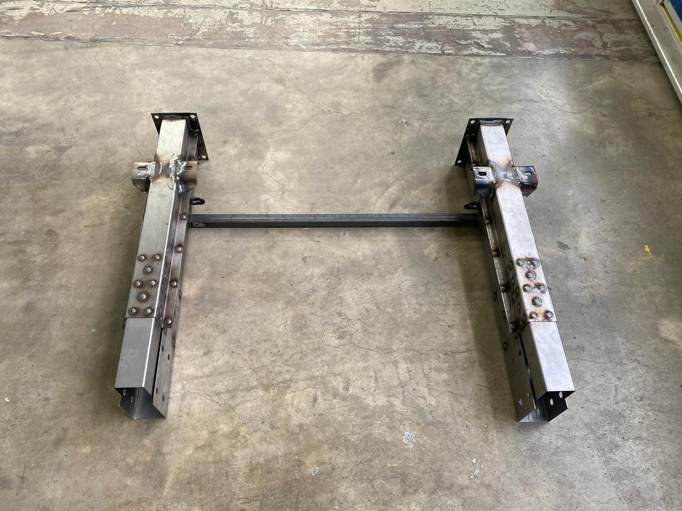 Spare parts Rahmenverlängerung Mercedes Sprinter 907 Vormontiert und Lackiert in Uni-Wunschfarbton: picture 8 Spare parts Rahmenverlängerung Mercedes Sprinter 907 Vormontiert und Lackiert in Uni-Wunschfarbton: picture 8