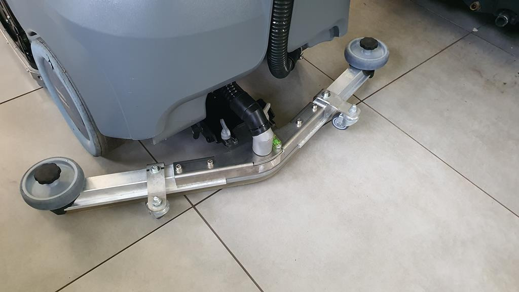 Scrubber dryer KÄRCHER B 90 R Classic Bp Pack: picture 13 Scrubber dryer KÄRCHER B 90 R Classic Bp Pack: picture 13