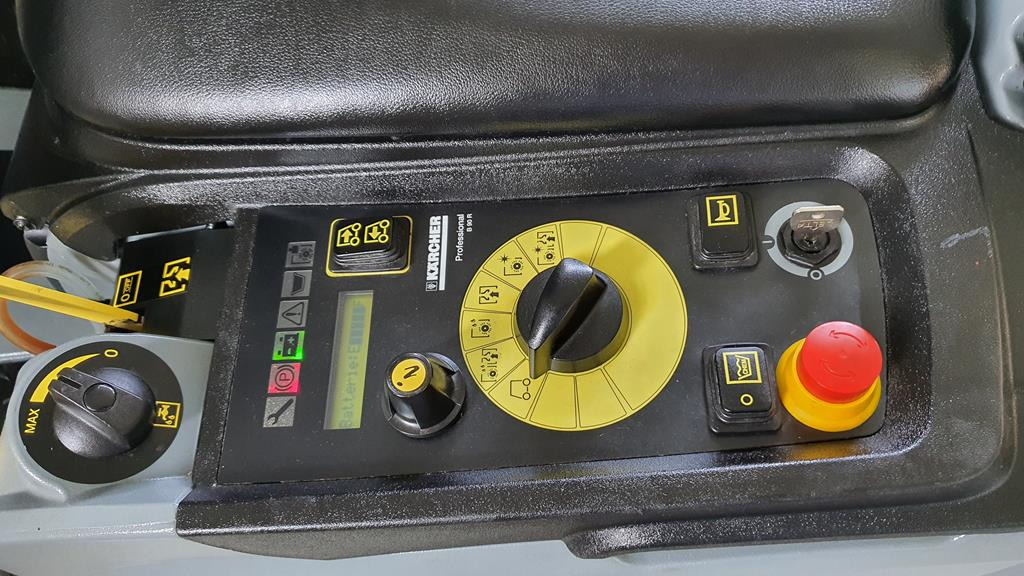 Scrubber dryer KÄRCHER B 90 R Classic Bp Pack: picture 9 Scrubber dryer KÄRCHER B 90 R Classic Bp Pack: picture 9