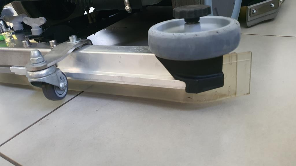 Scrubber dryer KÄRCHER B 90 R Classic Bp Pack: picture 15 Scrubber dryer KÄRCHER B 90 R Classic Bp Pack: picture 15