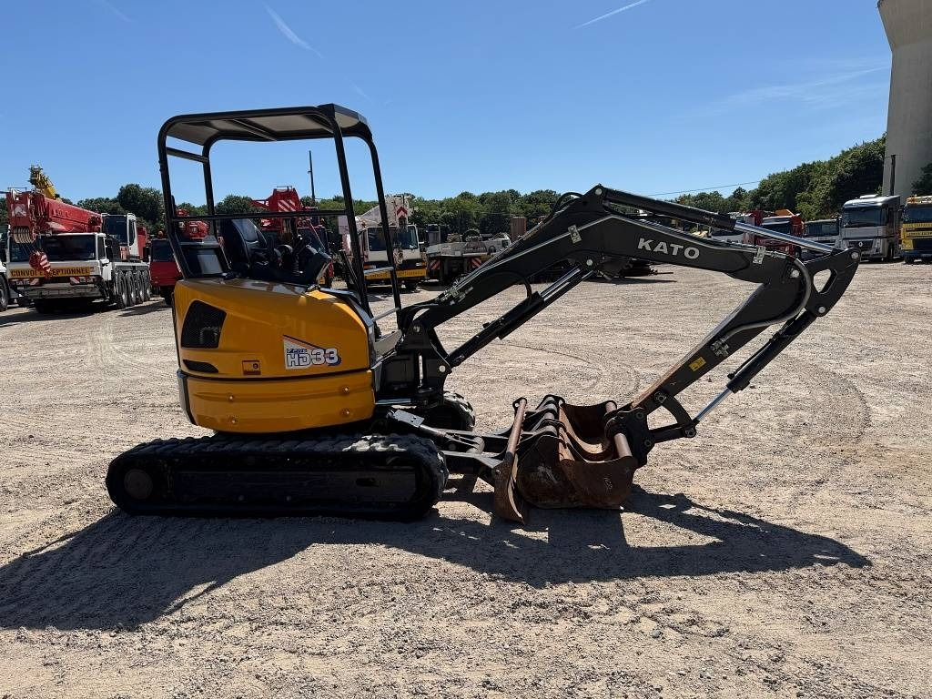 Kato imer HD33V5 - Mini excavator: picture 1 Kato imer HD33V5 - Mini excavator: picture 1