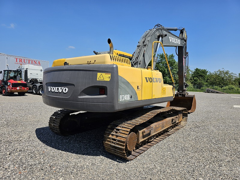 VOLVO EC240BNLC - Crawler excavator: picture 4 VOLVO EC240BNLC - Crawler excavator: picture 4
