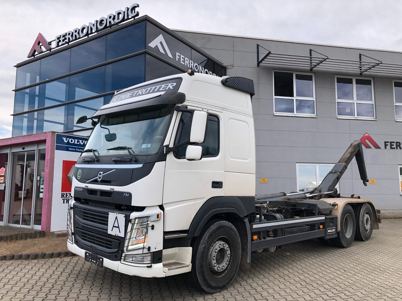 Volvo FM450 6x2 AbrollkipperMeiller*Lift+LenkAchse*AHK - Hook lift truck: picture 4 Volvo FM450 6x2 AbrollkipperMeiller*Lift+LenkAchse*AHK - Hook lift truck: picture 4