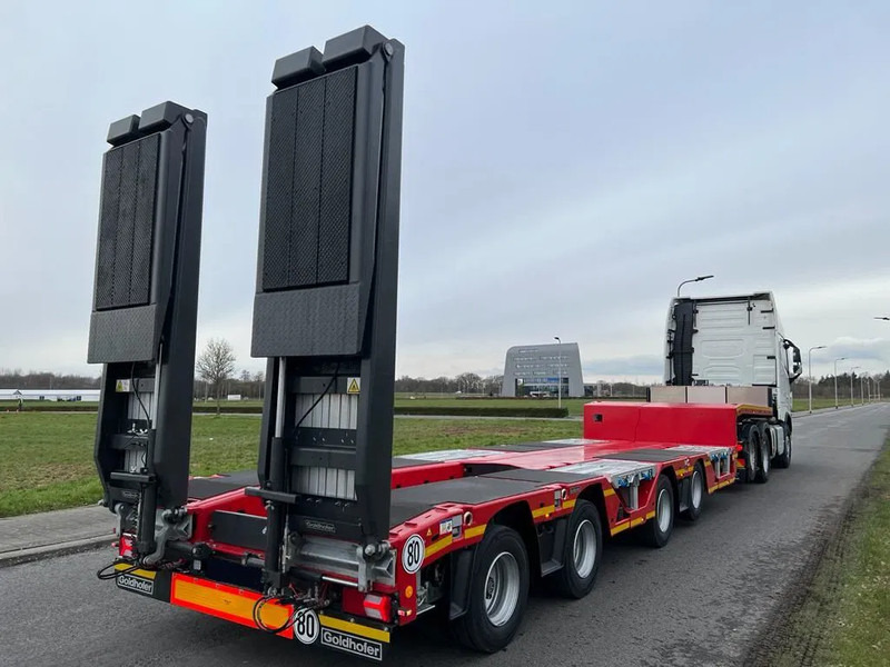 New Low loader semi-trailer Goldhofer STN-L 4 (245) A RM2 Stepstar: picture 15 New Low loader semi-trailer Goldhofer STN-L 4 (245) A RM2 Stepstar: picture 15