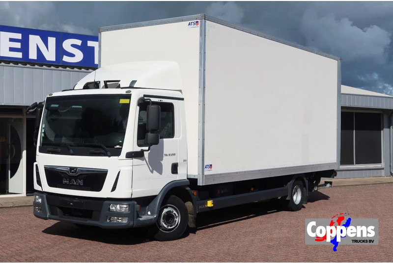 MAN TGL 12.250 Bakwagen + Laadklep DHollandia 2000 kg - Box truck: picture 1 MAN TGL 12.250 Bakwagen + Laadklep DHollandia 2000 kg - Box truck: picture 1