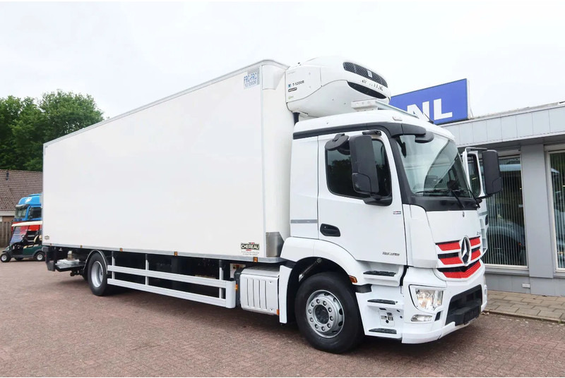 Mercedes-Benz Actros 1936 1936 L Koel/Vries+Klep Bi-Temp Thermoking T 1200R - Refrigerator truck: picture 2 Mercedes-Benz Actros 1936 1936 L Koel/Vries+Klep Bi-Temp Thermoking T 1200R - Refrigerator truck: picture 2
