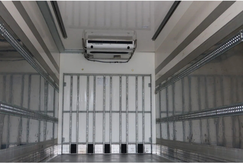 Mercedes-Benz Actros 1936 1936 L Koel/Vries+Klep Bi-Temp Thermoking T 1200R - Refrigerator truck: picture 4 Mercedes-Benz Actros 1936 1936 L Koel/Vries+Klep Bi-Temp Thermoking T 1200R - Refrigerator truck: picture 4