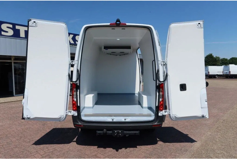 Mercedes-Benz Sprinter 315 CDI Koel/Vries/Verwarmen Carrier Xarios 350 + 220 volt nachtaansluiting - Refrigerated van: picture 3 Mercedes-Benz Sprinter 315 CDI Koel/Vries/Verwarmen Carrier Xarios 350 + 220 volt nachtaansluiting - Refrigerated van: picture 3