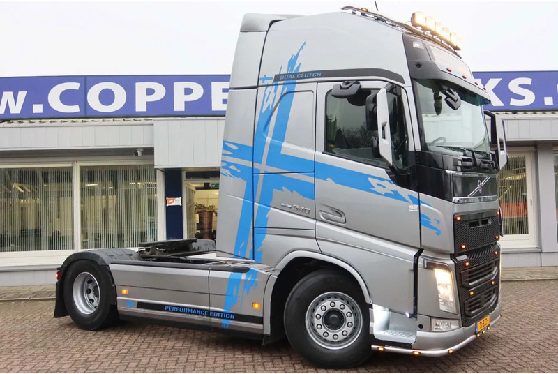 Volvo FH 540 XL Full air, Dual clutch, dynamic steering. - Tractor unit: picture 2 Volvo FH 540 XL Full air, Dual clutch, dynamic steering. - Tractor unit: picture 2