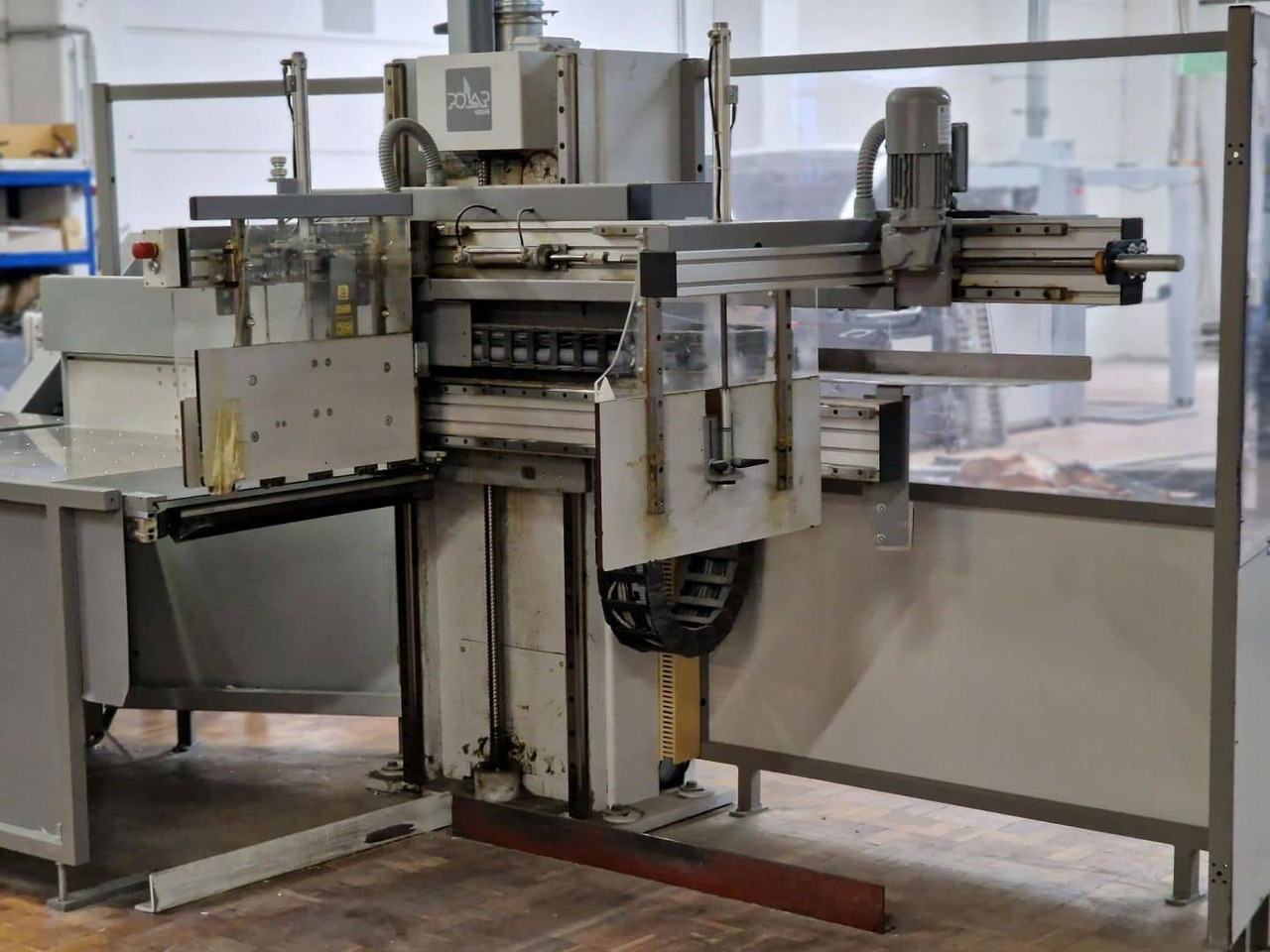 Paper cutting machine Polar 137XT-AT: picture 6