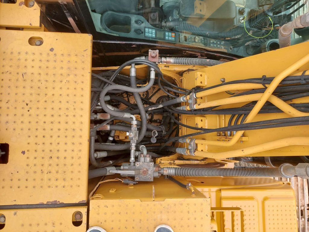 CATERPILLAR 312D - Crawler excavator: picture 5 CATERPILLAR 312D - Crawler excavator: picture 5
