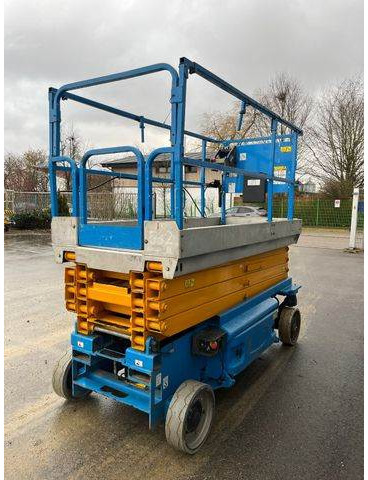 JLG 2646ES - 10m Elektro Scherenarbeitsbühne - Scissor lift: picture 4 JLG 2646ES - 10m Elektro Scherenarbeitsbühne - Scissor lift: picture 4