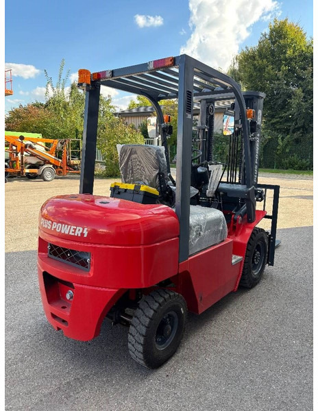 Plus Power Dieselstapler 2500kg, 3000mm - Diesel forklift: picture 4 Plus Power Dieselstapler 2500kg, 3000mm - Diesel forklift: picture 4