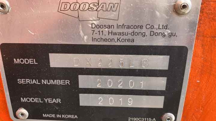 Best Selling DOOSAN excavator machine construction used machinery equipment dx225 DX60 DX70 DH60 DH220 used excavators in stock - Excavator: picture 2 Best Selling DOOSAN excavator machine construction used machinery equipment dx225 DX60 DX70 DH60 DH220 used excavators in stock - Excavator: picture 2