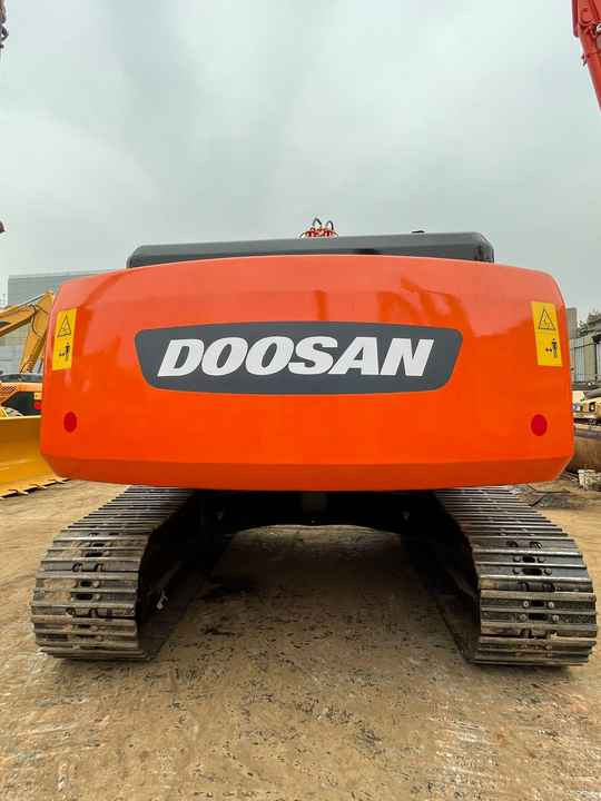 Best Selling DOOSAN excavator machine construction used machinery equipment dx225 DX60 DX70 DH60 DH220 used excavators in stock - Excavator: picture 4 Best Selling DOOSAN excavator machine construction used machinery equipment dx225 DX60 DX70 DH60 DH220 used excavators in stock - Excavator: picture 4